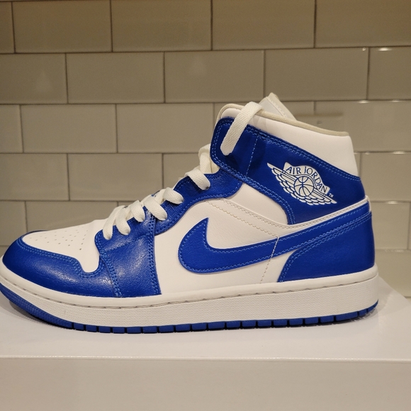 Wmns Nike Air Jordan 1 Mid 'Kentucky Blue' -- Size W11/M9.5 (With Box) - Picture 7 of 9